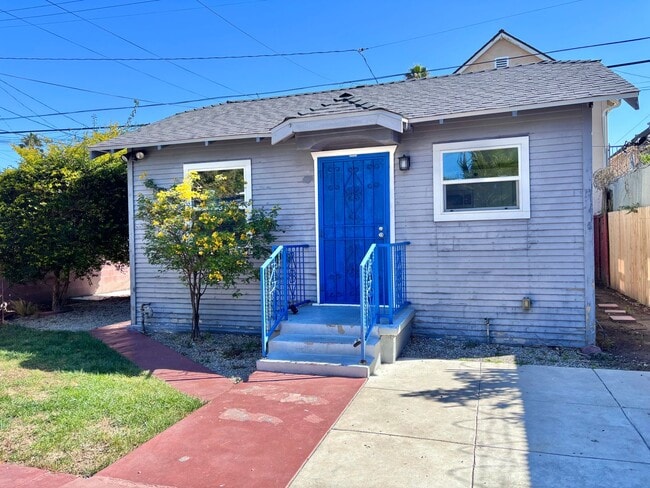 Building Photo - 3774 S Gramercy Pl Unit 3774 Gramercy Pl