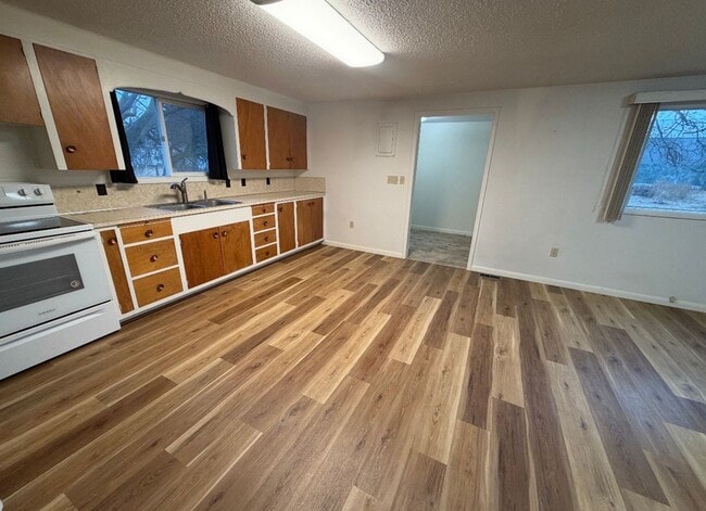 Photo - Lovely Kalispell home