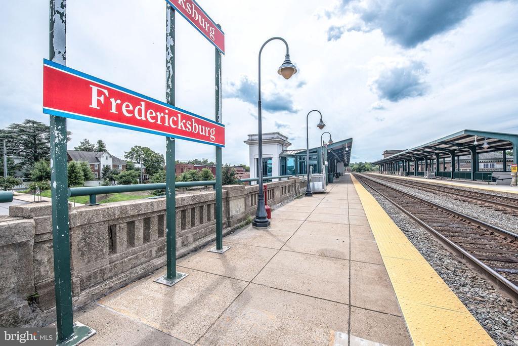 Photo - 620 Kenmore Ave Unidad 4