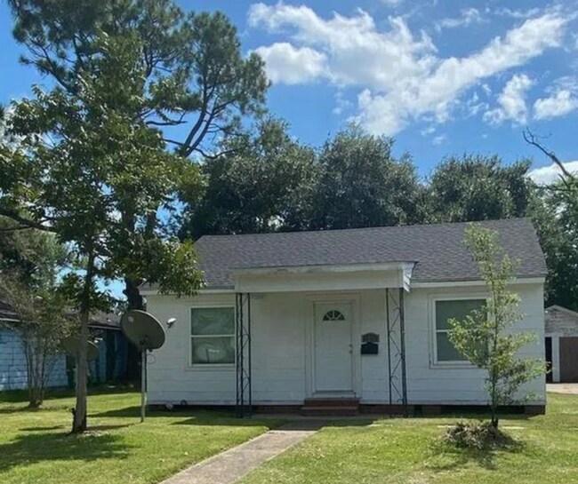HOME FOR RENT | Lake Charles - HOME FOR RENT | Lake Charles