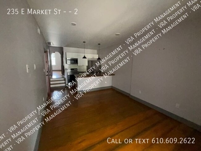 Photo - 235 E Market St Unit 2
