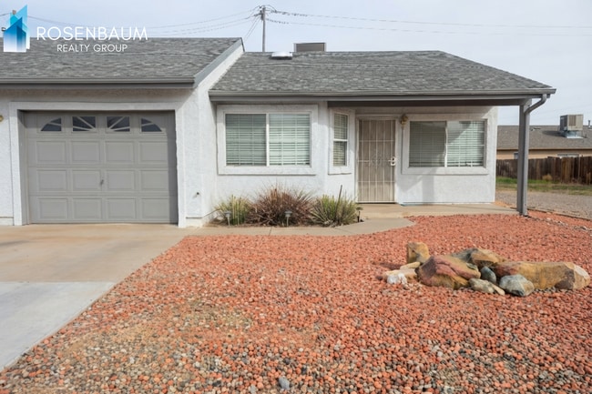 Building Photo - Cozy 2-bedrooms 2-bathrooms Home in Prescott Valley!