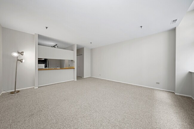 Photo - 640 S Federal St Unit 703
