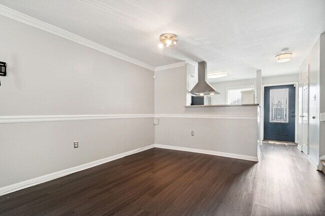 Photo - 1837 Channing St NE