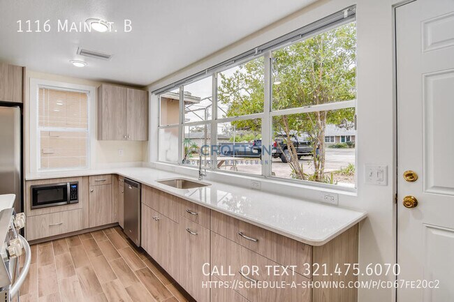 Photo - 1116 Main St