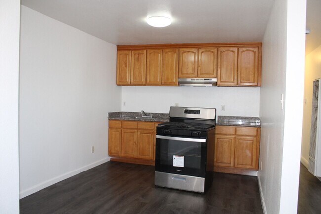 Photo - 3800 Waller Ave Unidad 3800 WALLER AVE #D