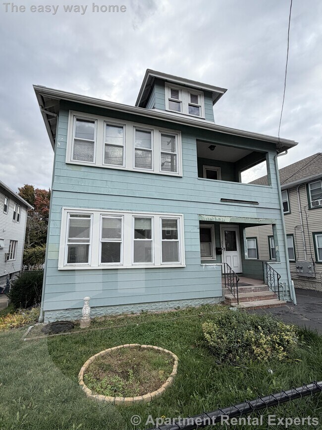 Building Photo - 225 Riverside Ave