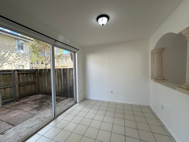 Photo - 2615 SE 15th Pl