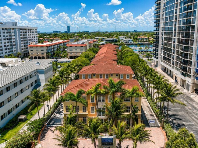 Photo - 2069 S Ocean Dr