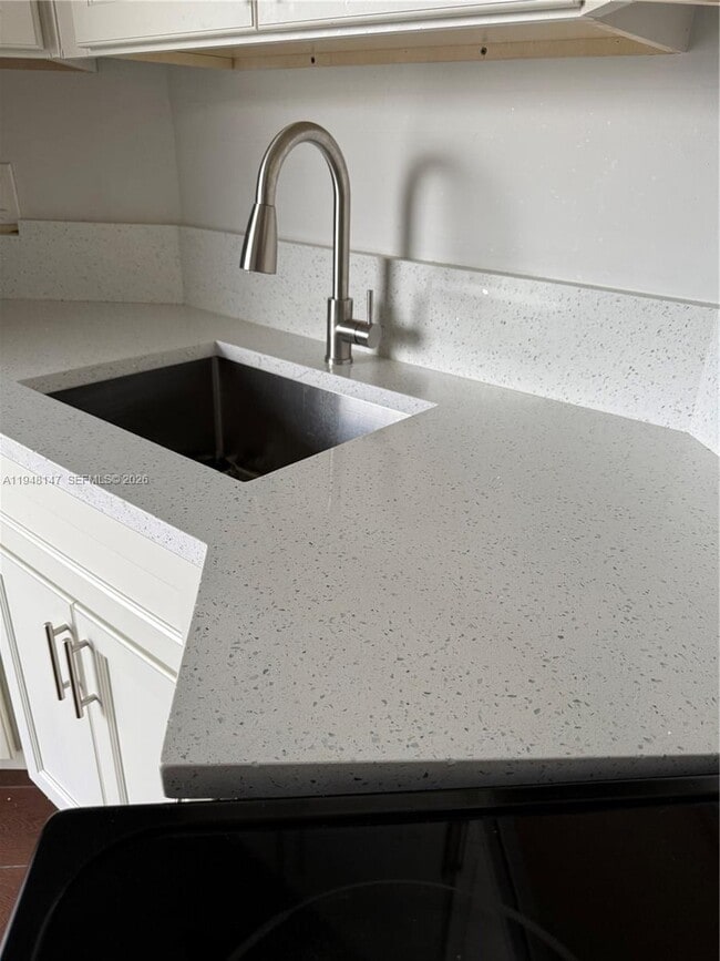 Photo - 1021 Crystal Lake Dr Unit 307