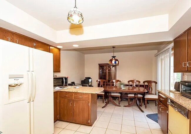 Photo - 15930 Laramie Ave