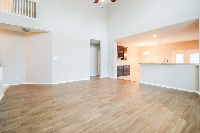 Photo - 16831 Marlin Spike Way