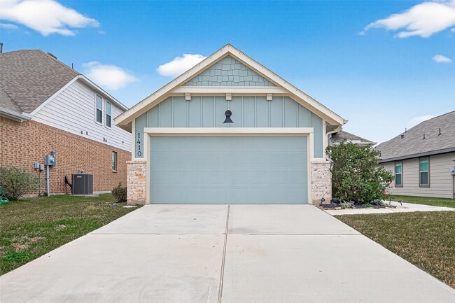 Photo - 1410 Cecilia Vines Dr