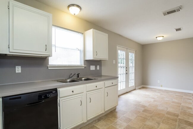 5511 Deer Timbers Trail