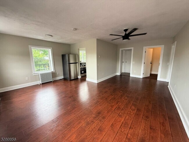 Photo - 59 N Main St Unidad 3