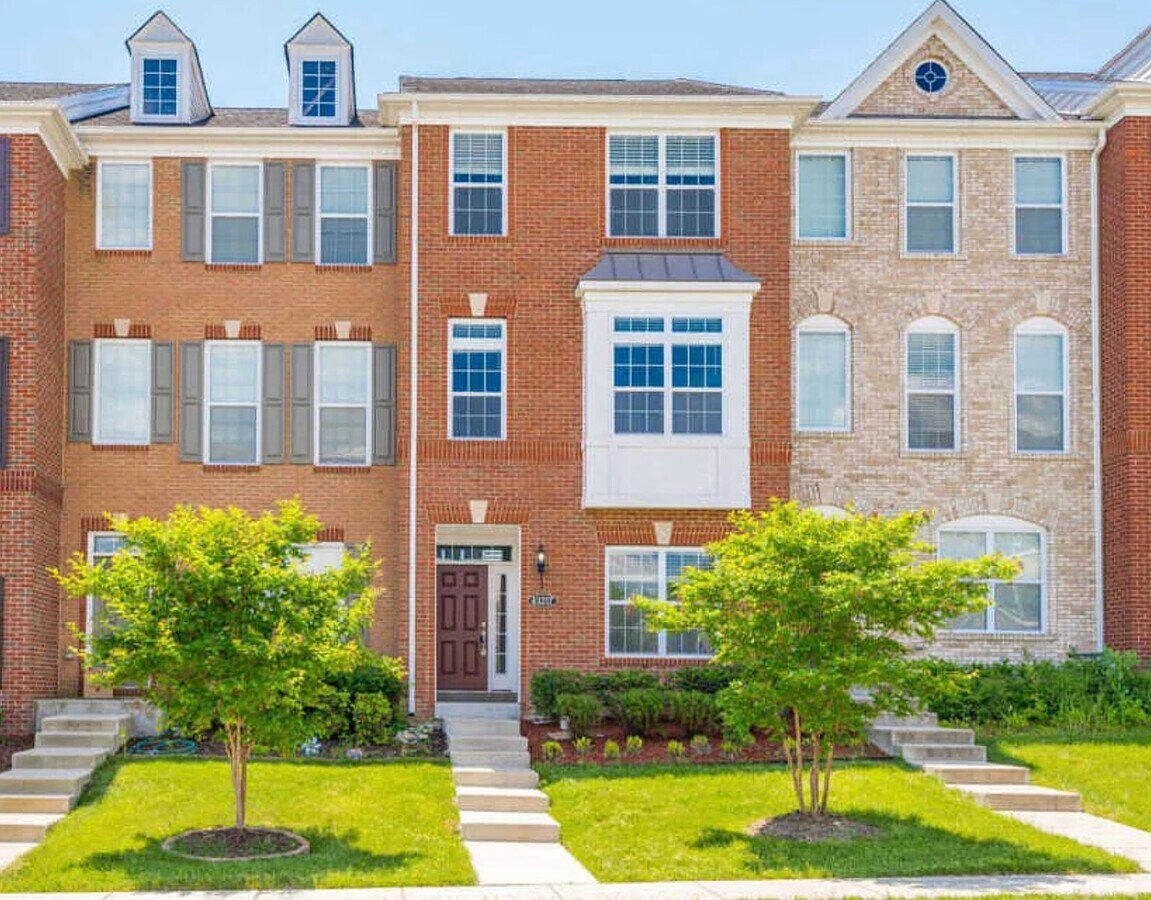 Photo - 43217 Whelplehill Terrace