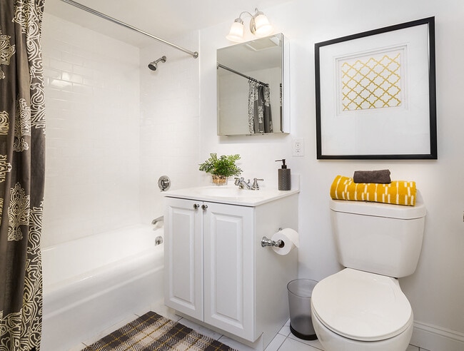 Berkeley style bathroom