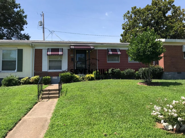 Building Photo - 1007 Kinney St