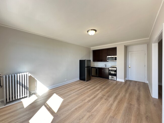 Photo - 3335 W Diversey Ave Condo Unit 903