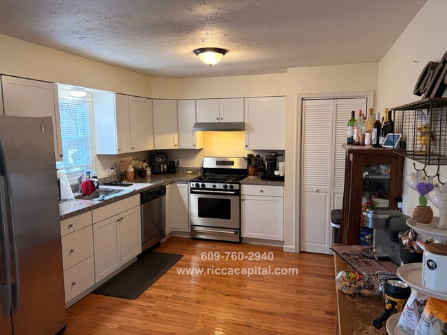 Photo - 184 Tansboro Rd