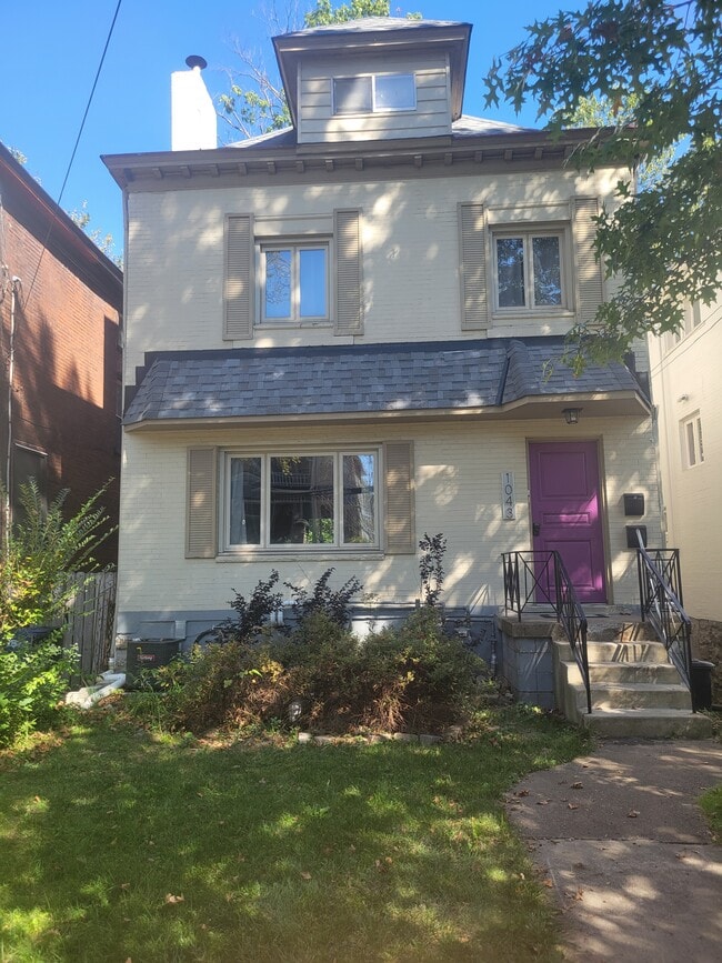 Building Photo - 1043 S Trenton Ave Unit 2