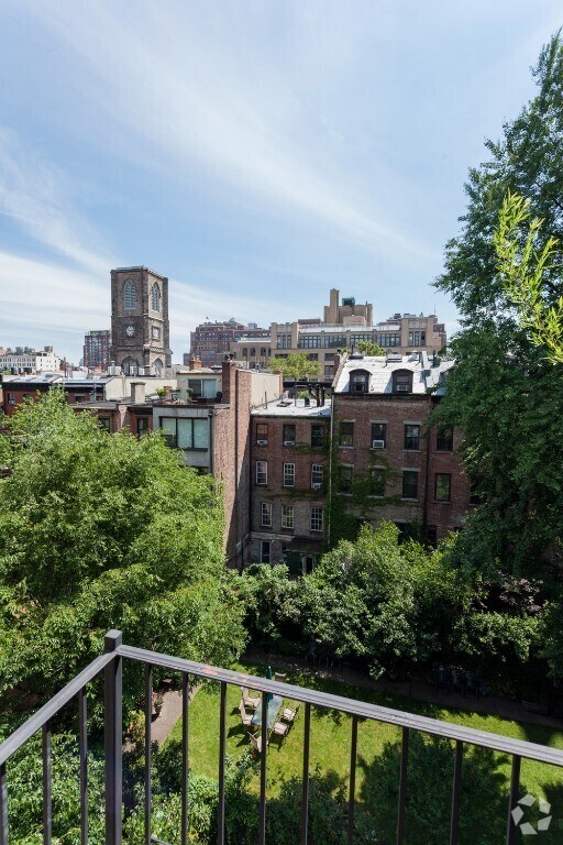 Building Photo - 350 W 21st St Unit 7 Rental