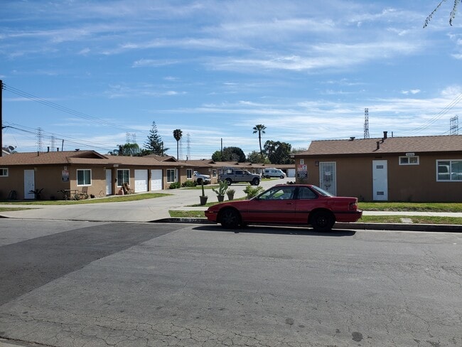 Cedar Apartments