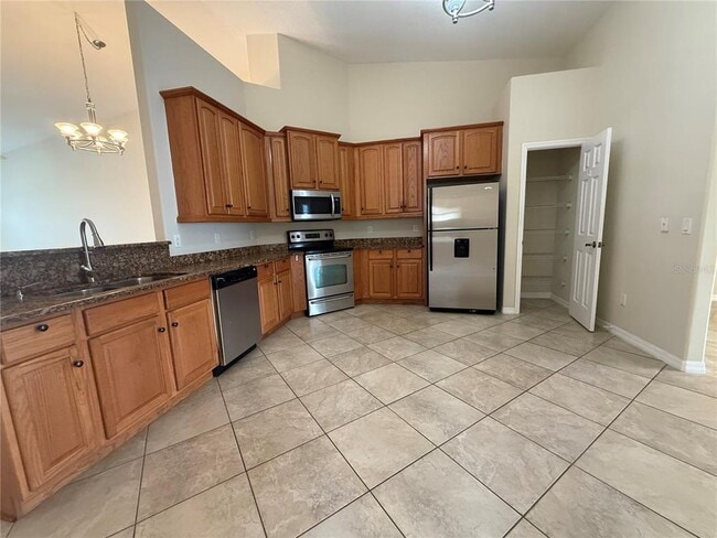 Photo - 4 Wood Amber Ln