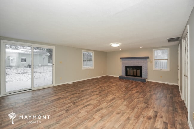 Photo - 7064 Barton Dr