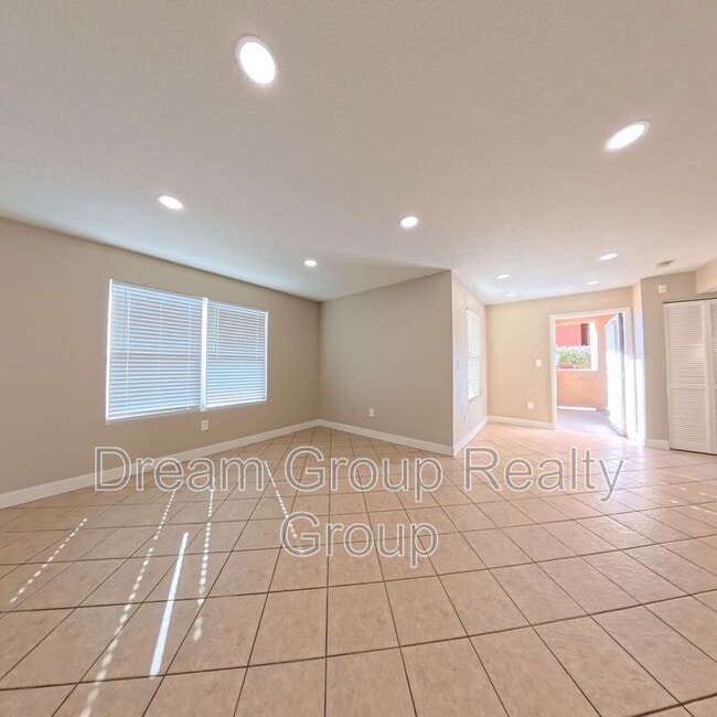 Photo - 8101 W Flamingo Rd