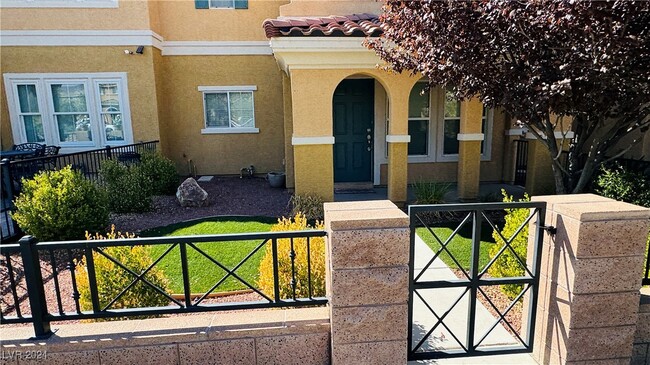 Photo - 2109 Via Firenze Townhome