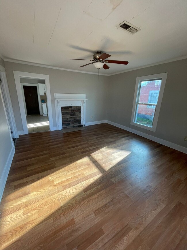 Photo - 303 Prospect St