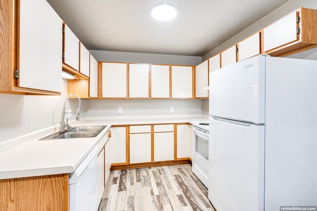 Photo - Lincoln Ridge