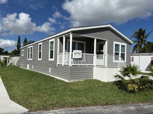 Photo - 5257 SW 32nd St