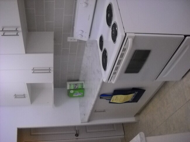 Photo - Victoria Village Towers