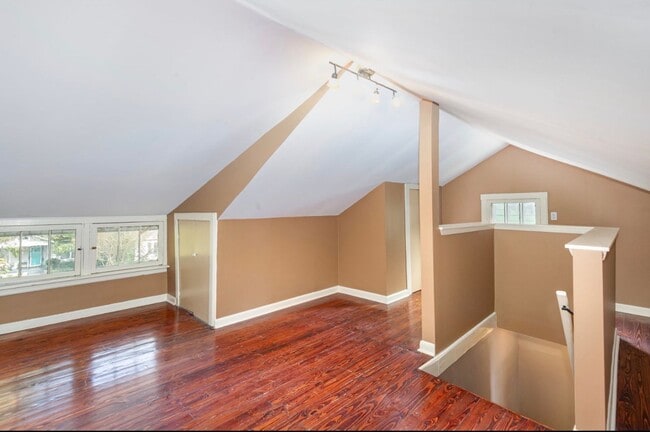 Photo - Sylvan Park Craftsman!!