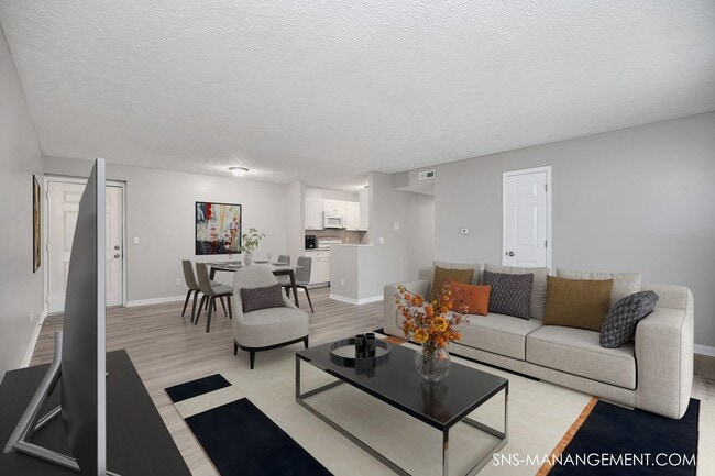 Photo - Savannah Heights Apartments