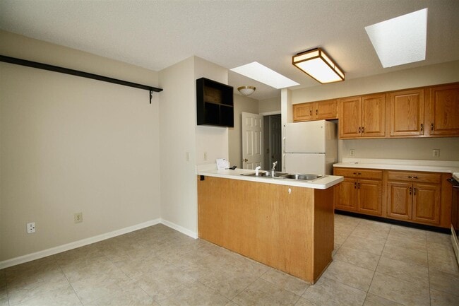 Photo - 32 Westlake Pointe Dr