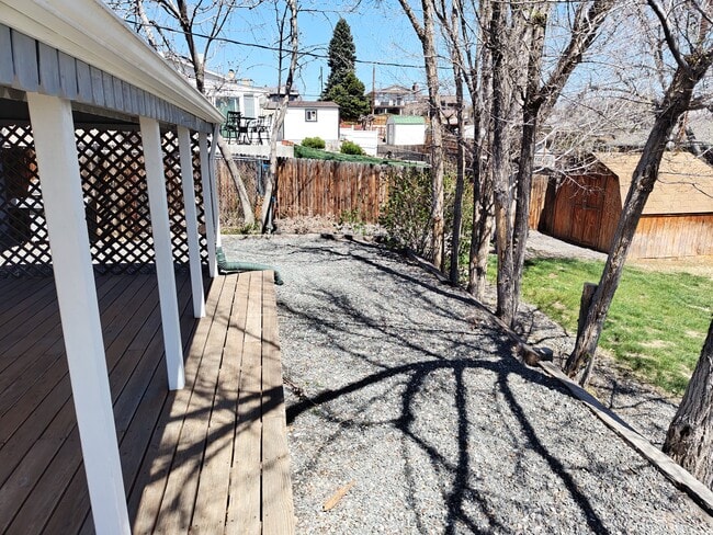 Back Deck - 7114 Newland St
