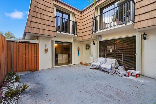 Photo - 9142 SW 23rd St