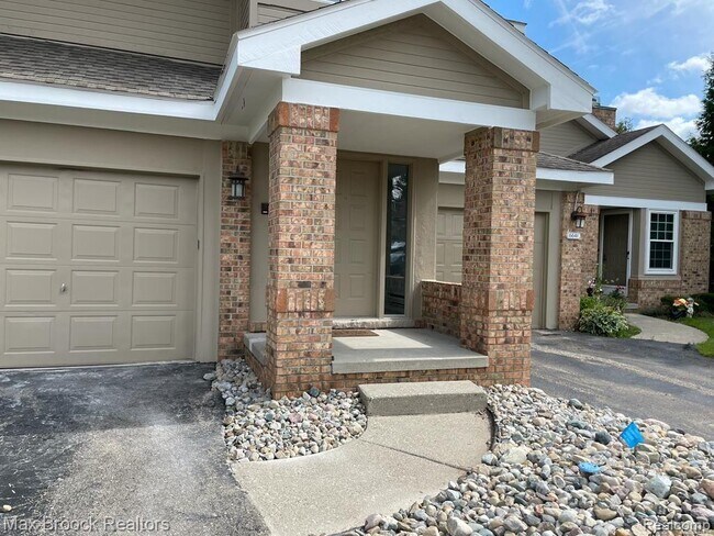 Photo - 6635 Bellows Ct