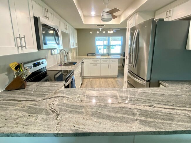 Photo - 4924 Tudor Dr Unit #101