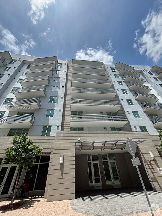 Building Photo - 7661 NW 107th Ave Unit 708 Rental