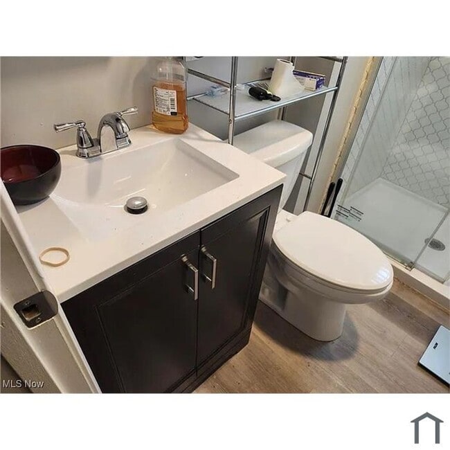 Photo - 3517 E 44th St