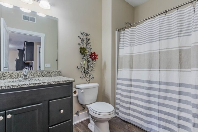 Photo - Platinum Pines