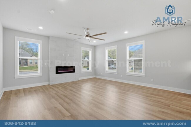 1124 Bunker Dr