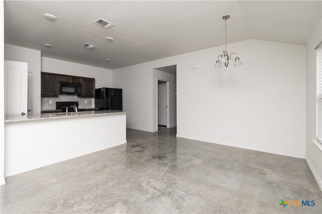 Photo - 1004 Barbara Jordan St