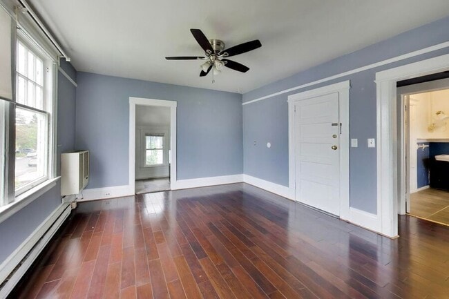 Photo - 329 N Ellsworth Ave Unit 04