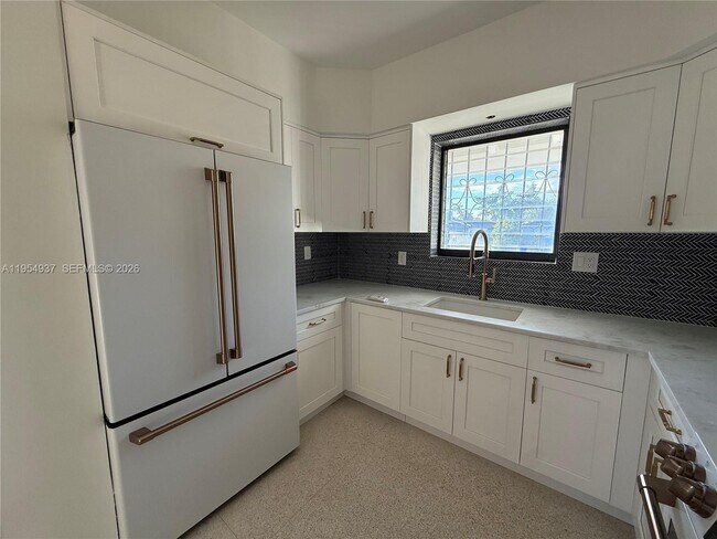 Photo - 525 Beacom Blvd Unidad A