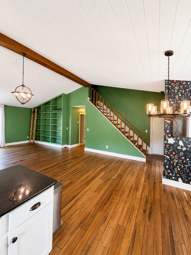 Photo - 553 Glenwyth Rd